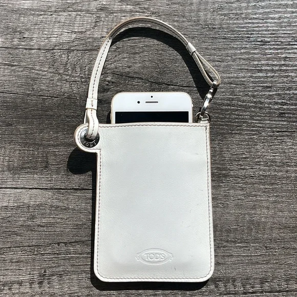 Auth. Tod’s White Leather Phone/Cards Case - Picture 10 of 16